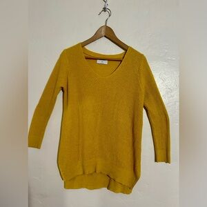 Old Navy Mustard V-Neck Sweater